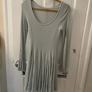 Long Sleeved Green Dress